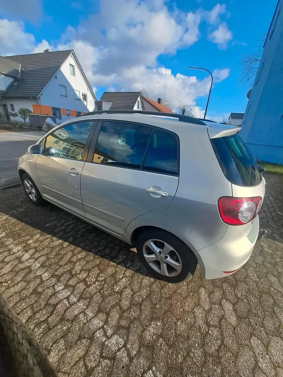 Gebraucht VW Golf Plus 102 PS (75 kW) 2010 Silber Van / Kleinbus