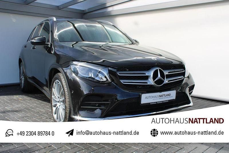 Obsidianschwarz Gebraucht 2017 Mercedes GLC220 AMG line SUV | 29.950 € (Fairer Preis) - Bild 1/4