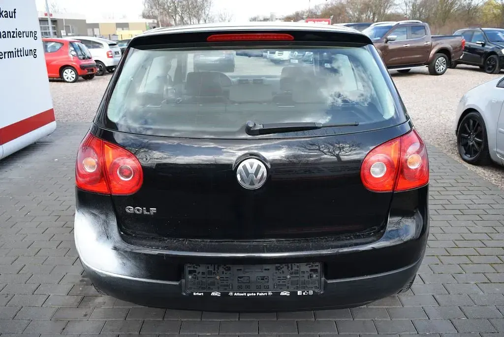 Gebraucht VW Golf IV Trendline 75 PS (55 kW) 2004 Rot Limousine