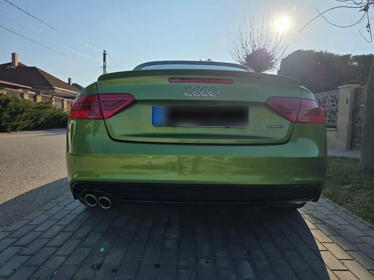 Gebraucht Audi A5 Cabriolet Ambiente 190 PS (139 kW) 2016 Grün Cabrio