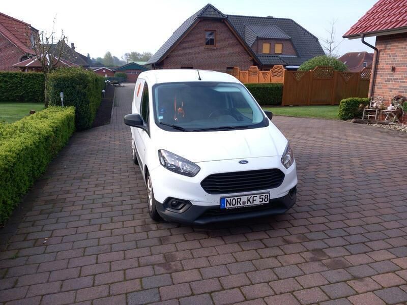 Weiß Gebraucht 2023 Ford Courier Trend Van / Kleinbus | 13.200 € - Bild 1/3