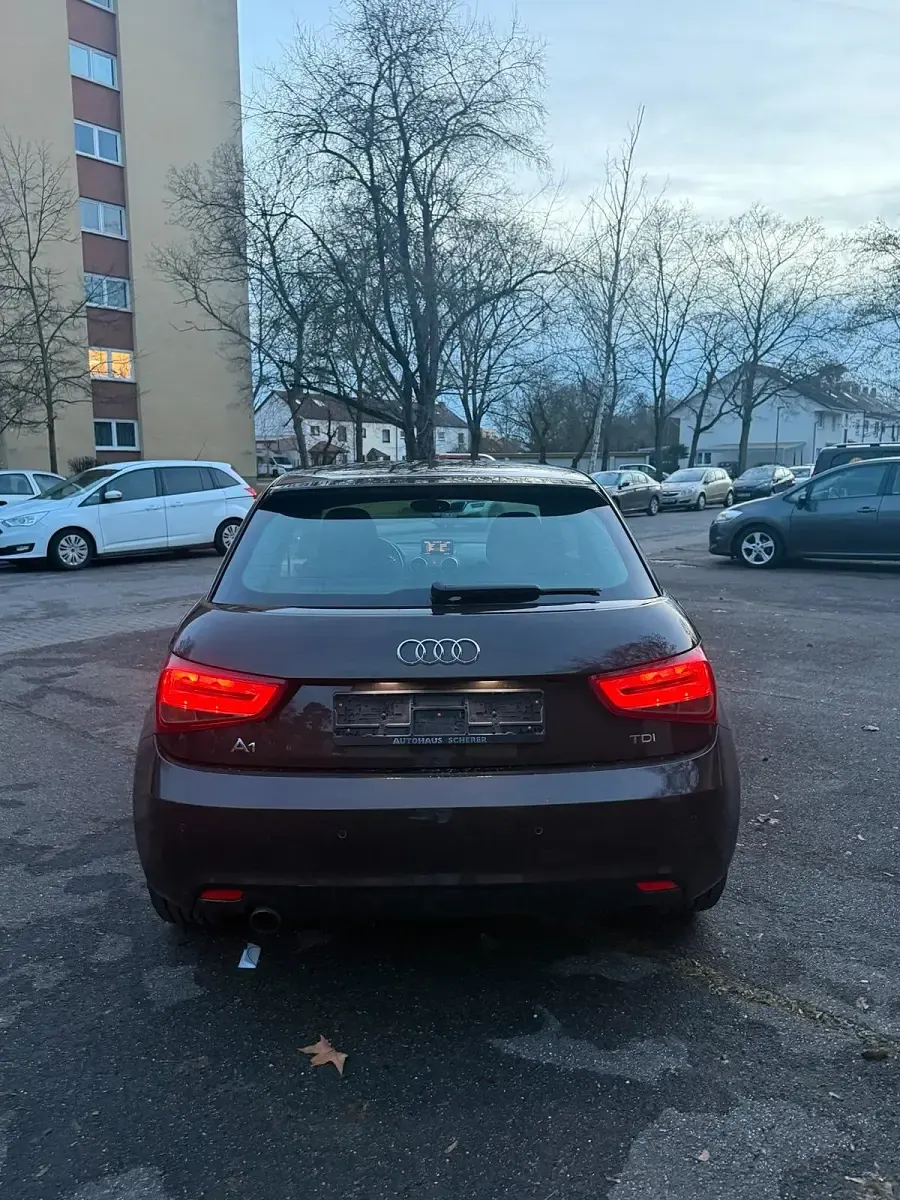 Gebraucht Audi A1 85 PS (62 kW) 2012 Kleinwagen