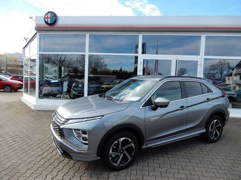 Platinumgrau Gebraucht 2024 Mitsubishi Eclipse Cross Select SUV | 38.900 € - Bild 1/4