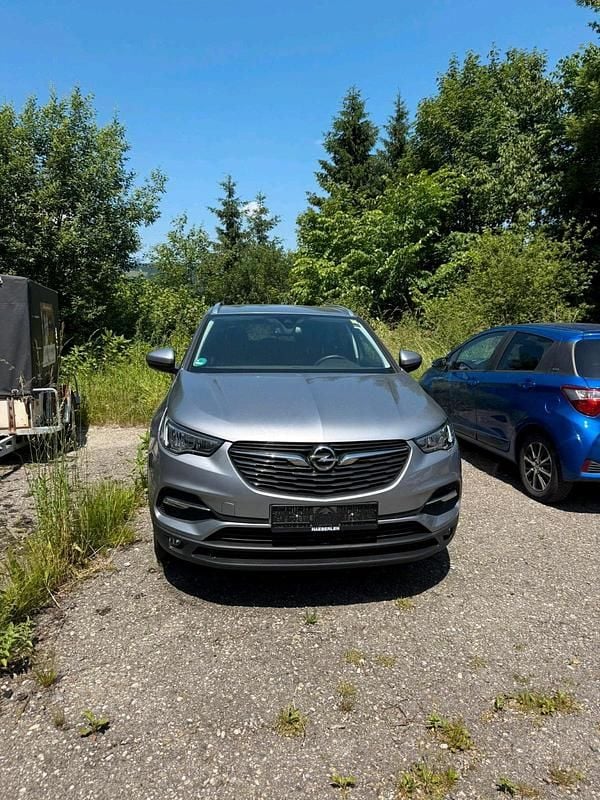 Silber Gebraucht 2017 Opel Grandland X SUV | 7.900 € (Superpreis) - Bild 1/4