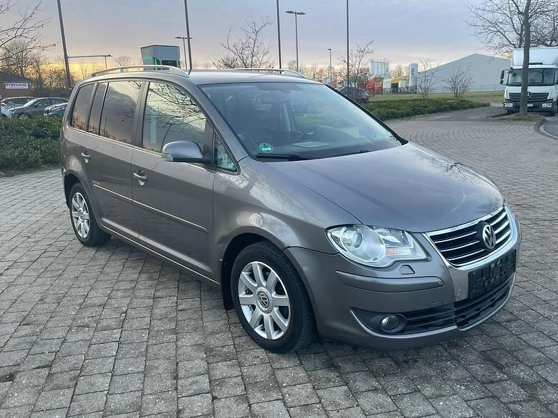 Gebraucht VW Touran 140 PS (102 kW) 2008 Grau Van / Kleinbus