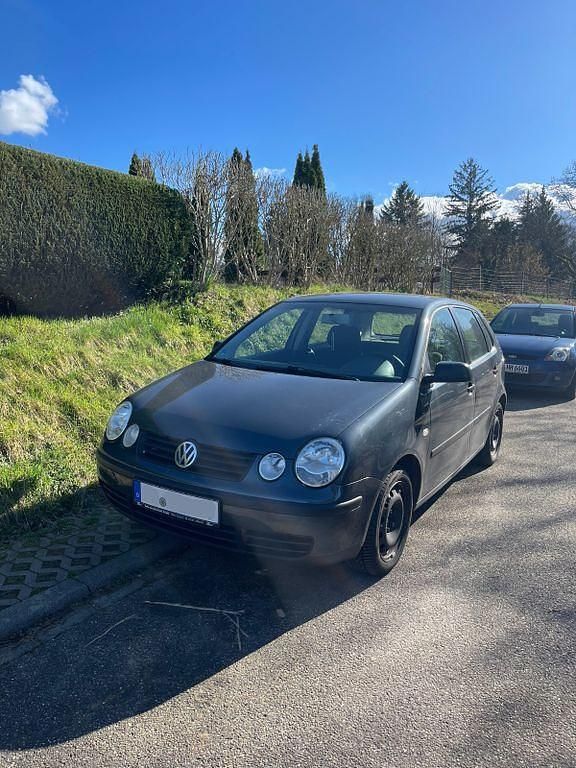 Gebraucht VW Polo 64 PS (47 kW) 2003 Blau Limousine