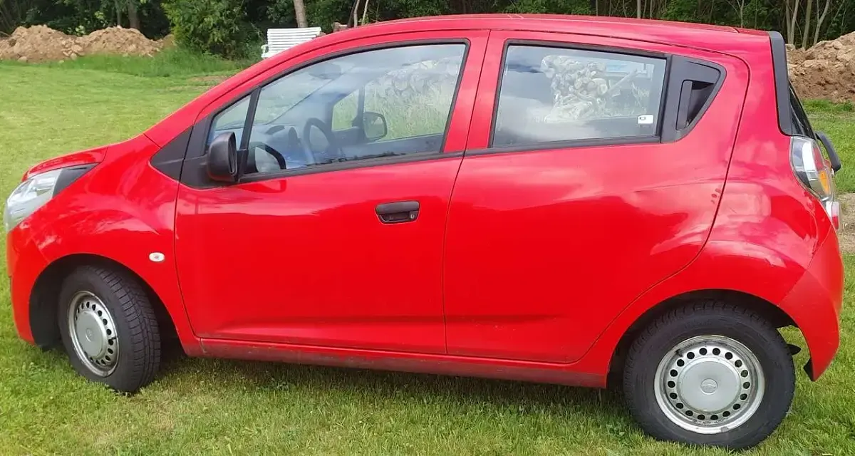 Gebraucht Chevrolet Spark LS 68 PS (50 kW) 2013 Rot Kleinwagen