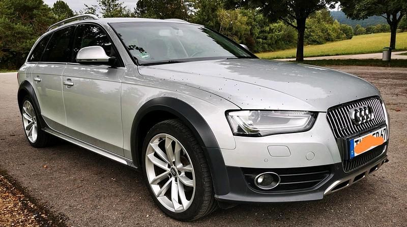 Silber Gebraucht 2013 Audi A4 Kombi | 11.600 € (Teuer) - Bild 1/4