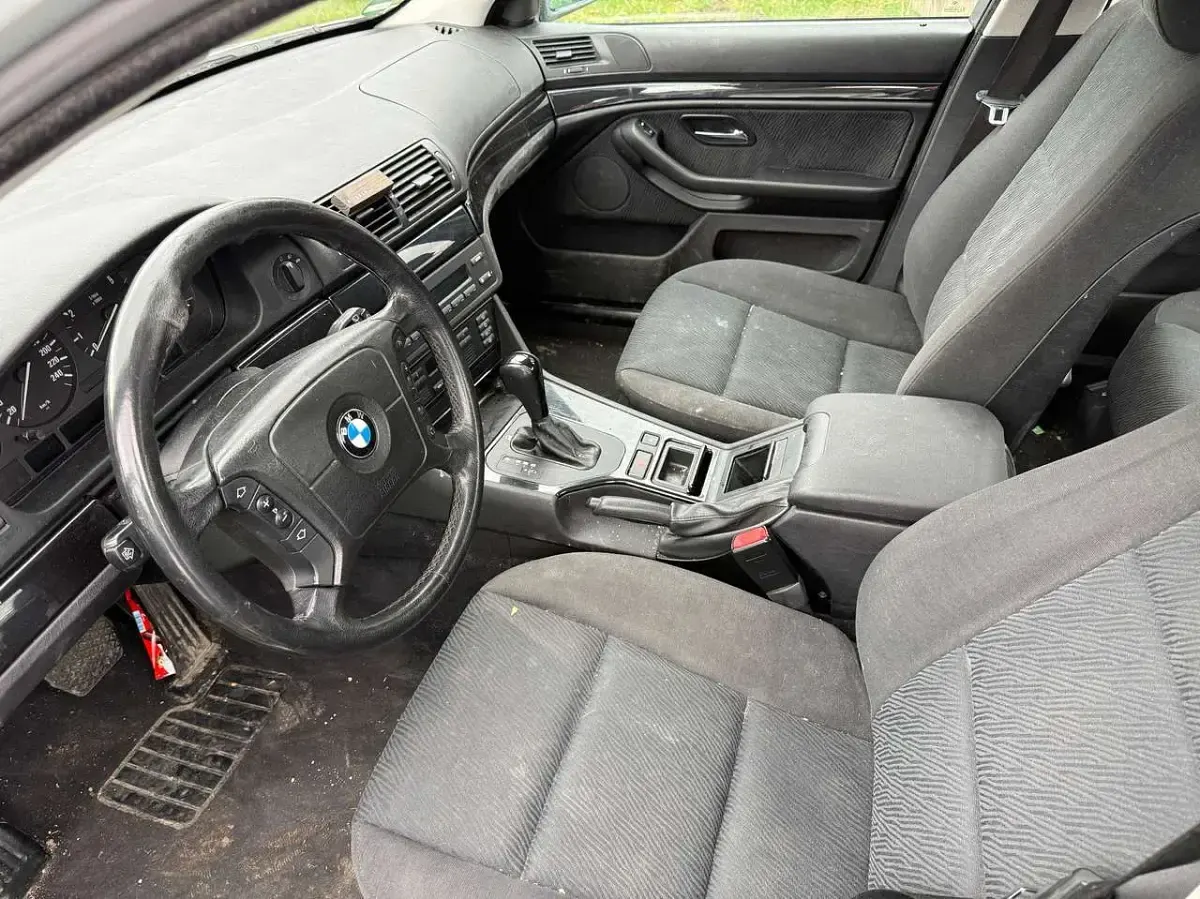 Gebraucht BMW 525 192 PS (141 kW) 2000 Silber Limousine