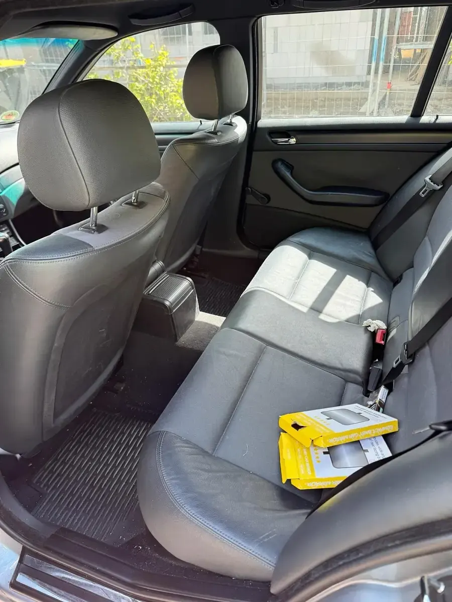 Gebraucht BMW 318 143 PS (105 kW) 2004 Grau Kombi