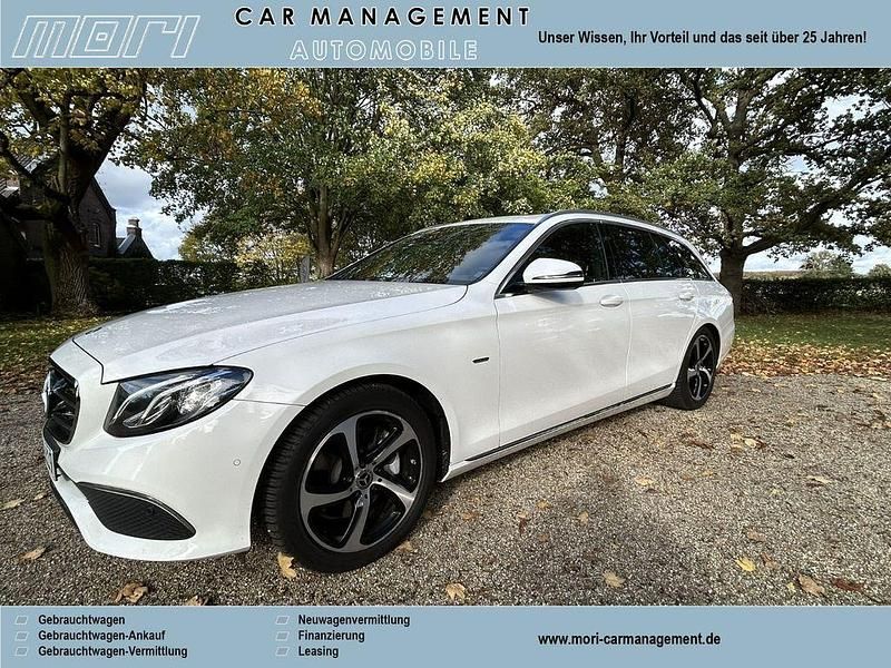 Weiß Gebraucht 2019 Mercedes E200 Avantgarde Kombi | 23.900 € (Guter Preis) - Bild 1/3