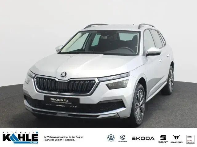 Silber Gebraucht 2022 Skoda Kamiq Tour SUV | 19.990 € - Bild 1/4