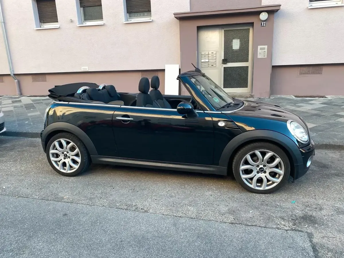 Occasion Mini Cooper Cabriolet 120 ch (88 kW) 2010 Noir Cabriolet