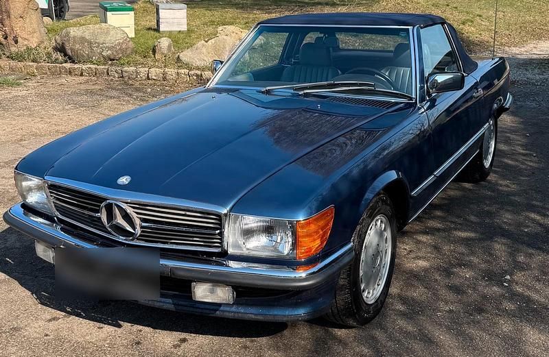 Gebraucht Mercedes 560 231 PS (169 kW) 1987 Blau Cabrio