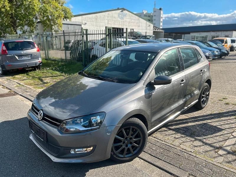 Grau Gebraucht 2012 VW Polo Comfortline Kleinwagen | 3.499 € (Guter Preis) - Bild 1/4
