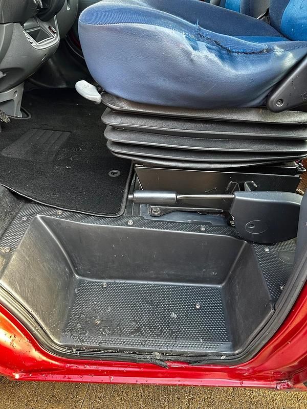 Gebraucht Peugeot Boxer 128 PS (94 kW) 2003 Rot Van