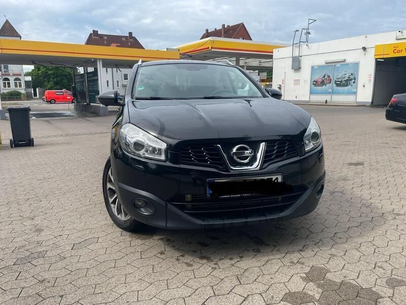Schwarz Gebraucht 2012 Nissan Qashqai SUV | 12.000 € (Teuer) - Bild 1/4