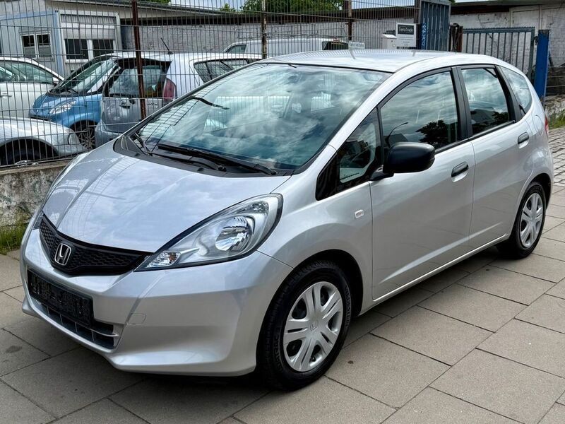 Silber Gebraucht 2014 Honda Jazz S Kleinwagen | 7.450 € (Guter Preis) - Bild 1/4