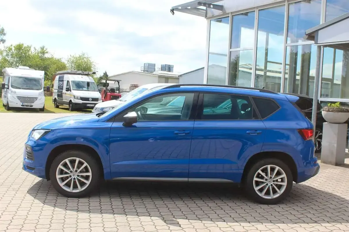 Usado Seat Ateca FR 150 CV (110 kW) 2021 Azul SUV