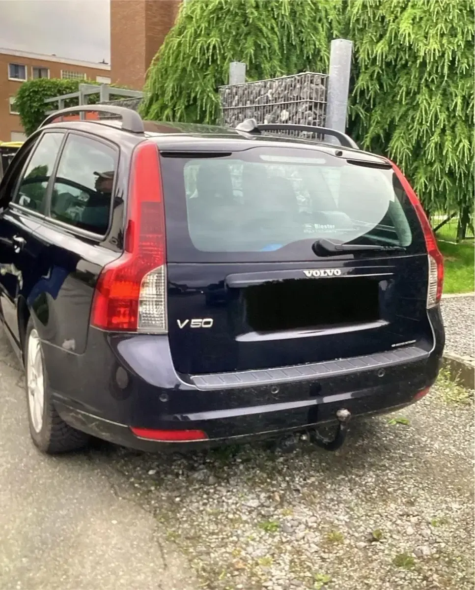 Gebraucht Volvo V50 136 PS (100 kW) 2008 Schwarz Kombi