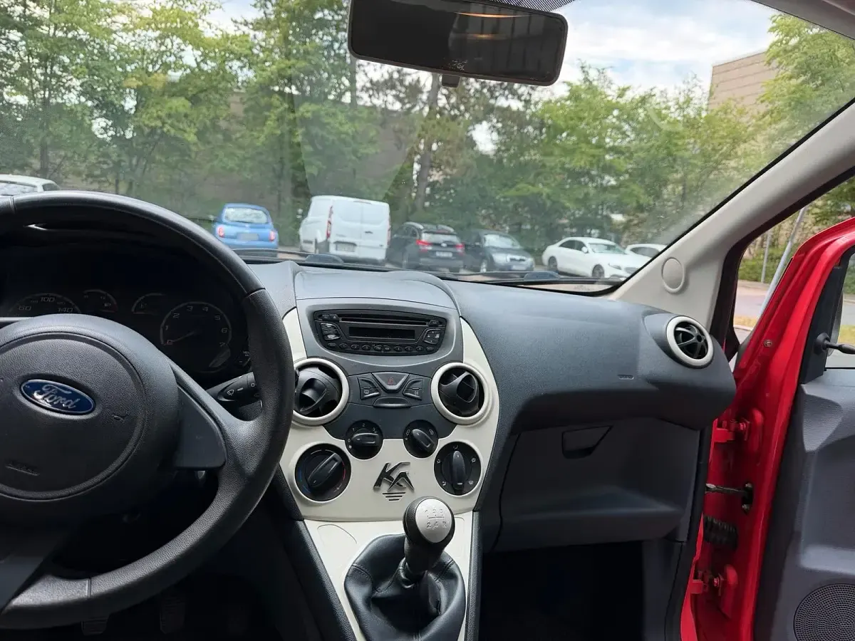 Gebraucht Ford Ka 69 PS (50 kW) 2010 Rot Kleinwagen