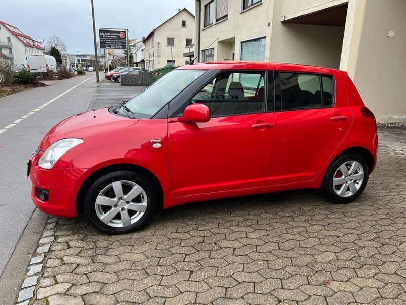 Gebraucht Suzuki Swift Comfort 75 PS (55 kW) 2009 Rot Kleinwagen