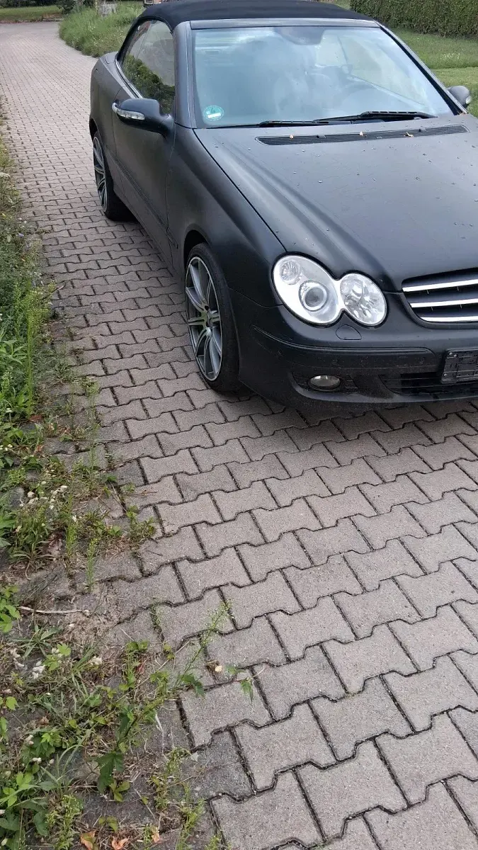 Gebraucht Mercedes CLK320 224 PS (164 kW) 2005 Schwarz Cabrio