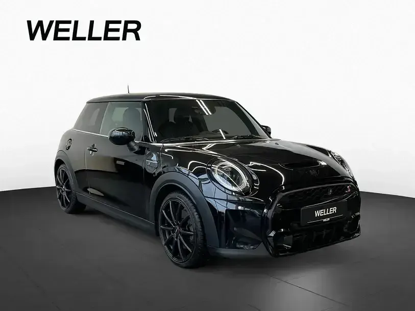 Gebraucht Mini Cooper S Essential 178 PS (130 kW) 2021 Midnight black (schwarz) Kleinwagen