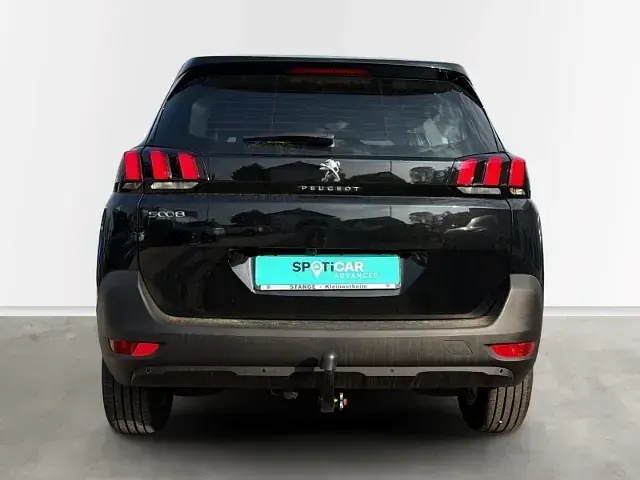 Gebraucht Peugeot 5008 Active 131 PS (96 kW) 2024 Schwarz SUV