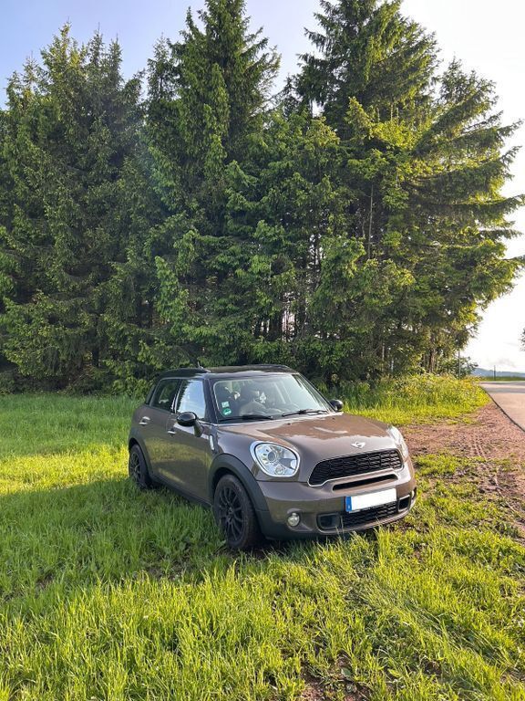 Braun Gebraucht 2013 Mini Cooper S Countryman SUV | 6.800 € (Fairer Preis) - Bild 1/4