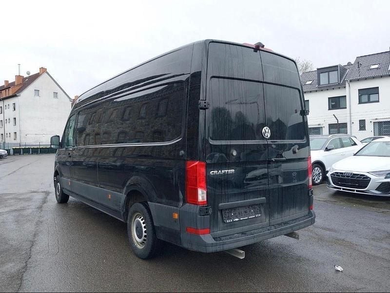 Gebraucht VW Crafter 177 PS (130 kW) 2023 Schwarz Van