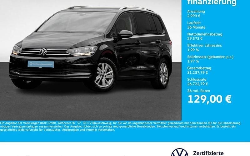 Deep black perleffekt Gebraucht 2024 VW Touran Comfortline Van / Kleinbus | 32.566 € (Fairer Preis) - Bild 1/4