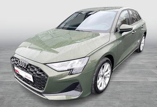 Gebraucht Audi A3 Ambiente 150 PS (110 kW) 2024 Grün Limousine