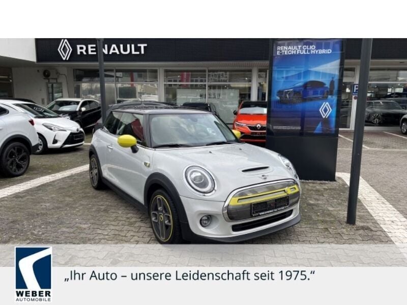 Gebraucht Mini Cooper S 135 kW (184 PS) 2020 White silver metallic (metallic) Kleinwagen