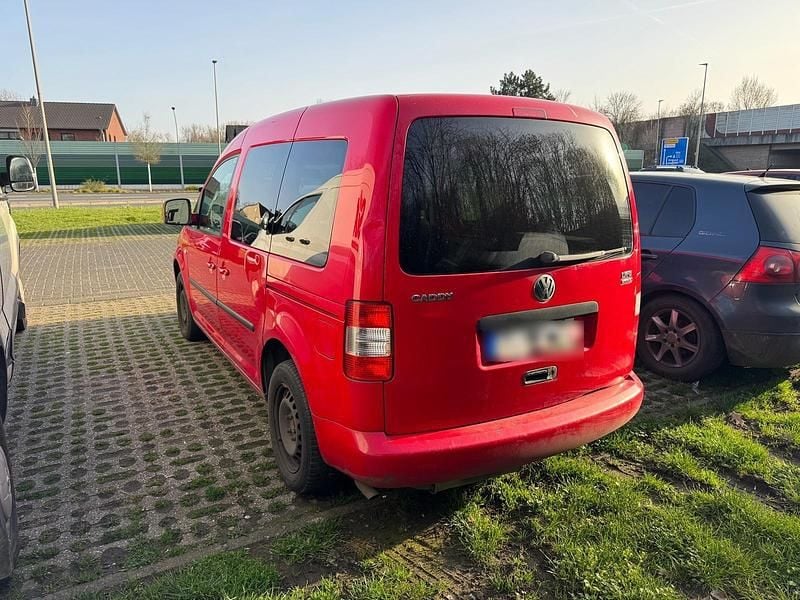 Gebraucht VW Caddy Life 109 PS (80 kW) 2009 Rot Van / Kleinbus