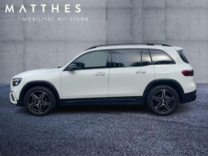Gebraucht Mercedes GLB200 AMG 150 PS (110 kW) 2024 Weiß SUV