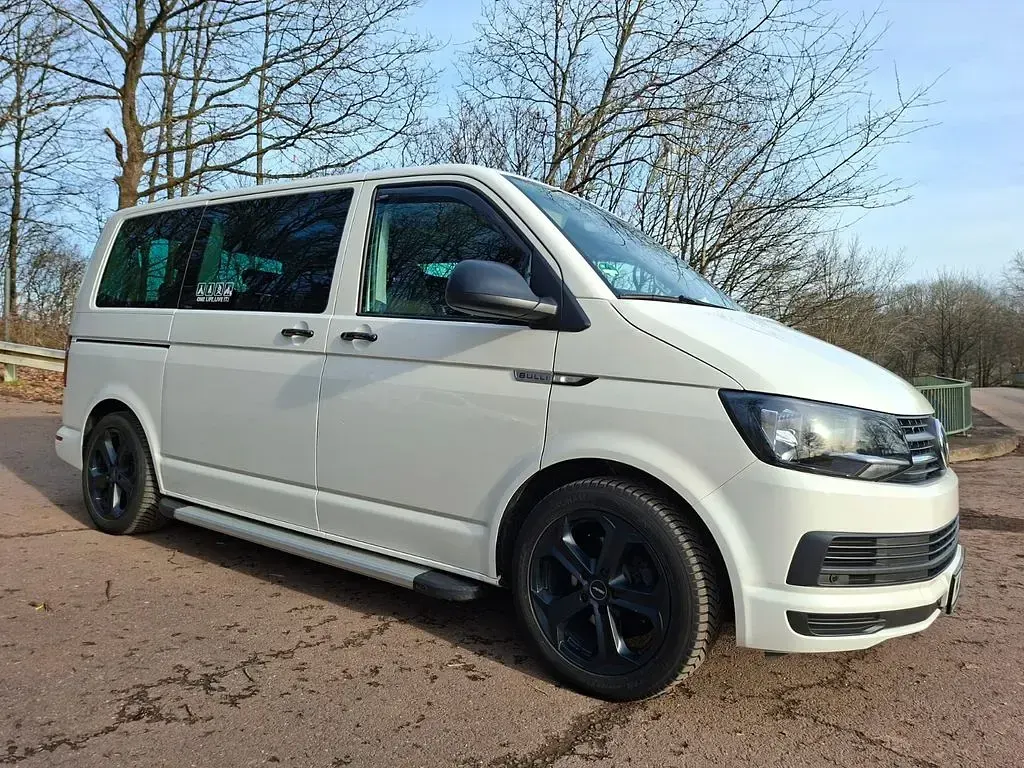 Second-hand VW T6 150 CP (110 kW) 2018 Alb Van