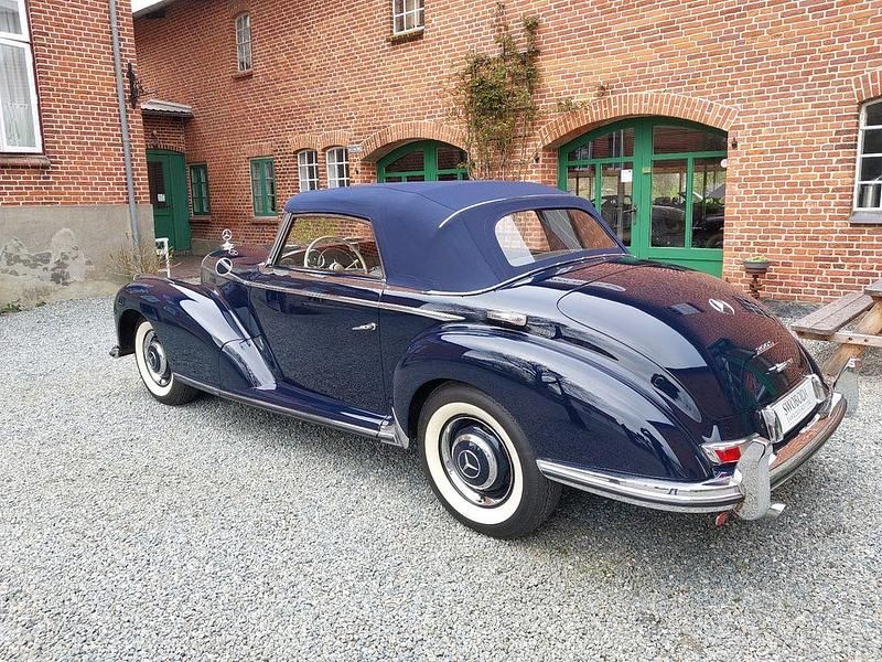 Gebraucht Mercedes 300 150 PS (110 kW) 1952 Blau Cabrio
