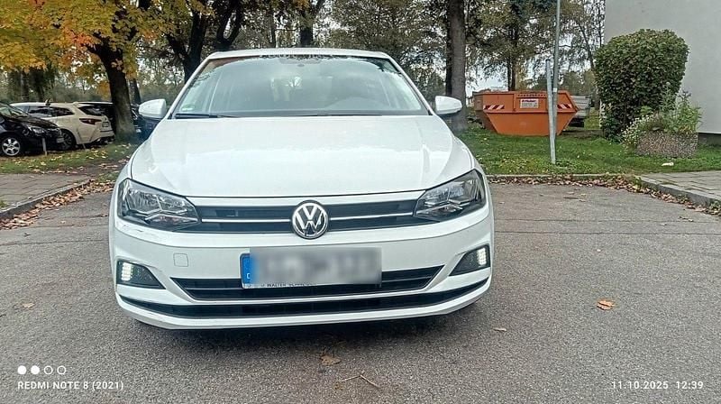 Weiß Gebraucht 2018 VW Polo Comfortline Kleinwagen | 14.700 € (Guter Preis) - Bild 1/4
