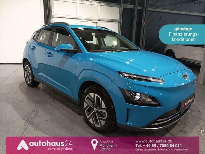 Blau Gebraucht 2022 Hyundai Kona Select SUV | 17.970 € (Fairer Preis) - Bild 1/4