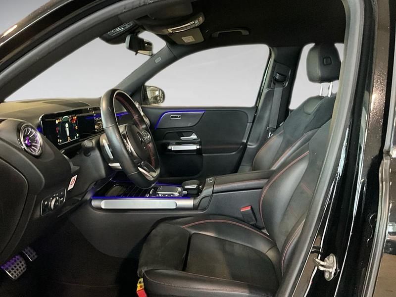 Gebraucht Mercedes GLB200 Style 150 PS (110 kW) 2022 Metalliclack kosmosschwarz (metallic) SUV