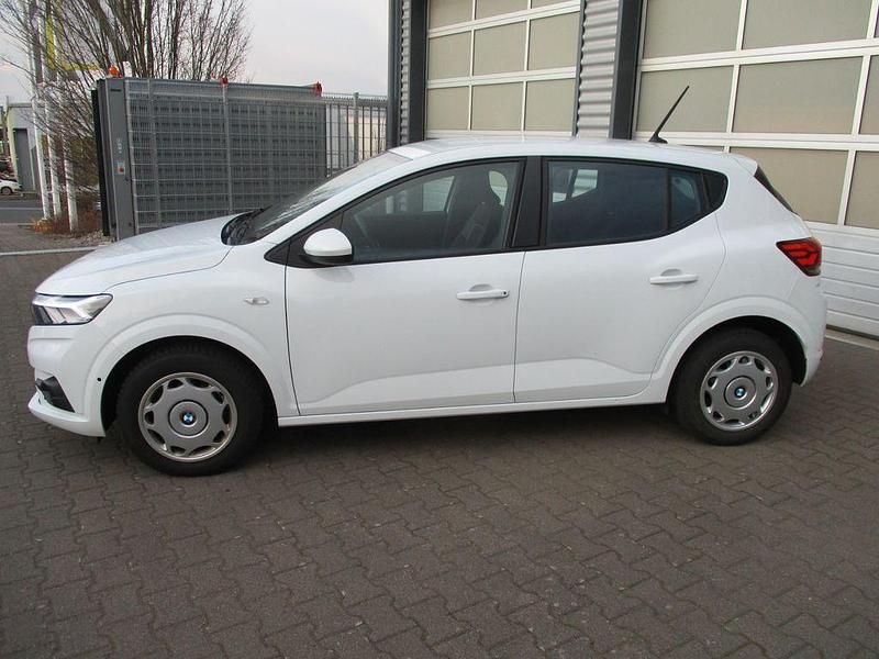 Gebraucht Dacia Sandero Expression 101 PS (74 kW) 2024 Weiß Limousine