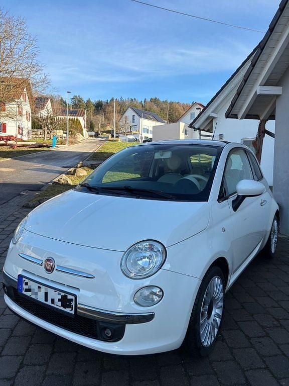 Weiß Gebraucht 2010 Fiat 500 Lounge Kleinwagen | 4.600 € (Guter Preis) - Bild 1/4