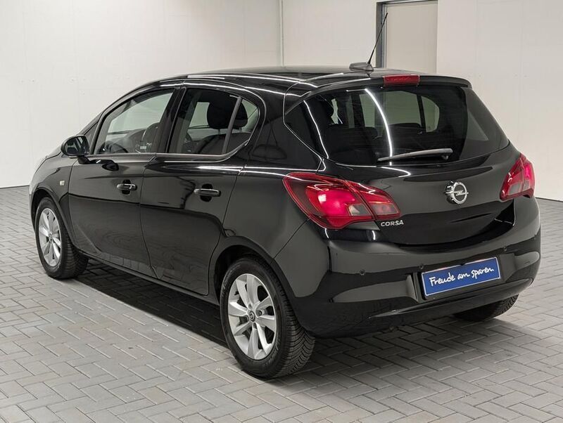 Gebraucht Opel Corsa 90 PS (66 kW) 2017 Schwarz (onyxschwarzmet.) Kleinwagen
