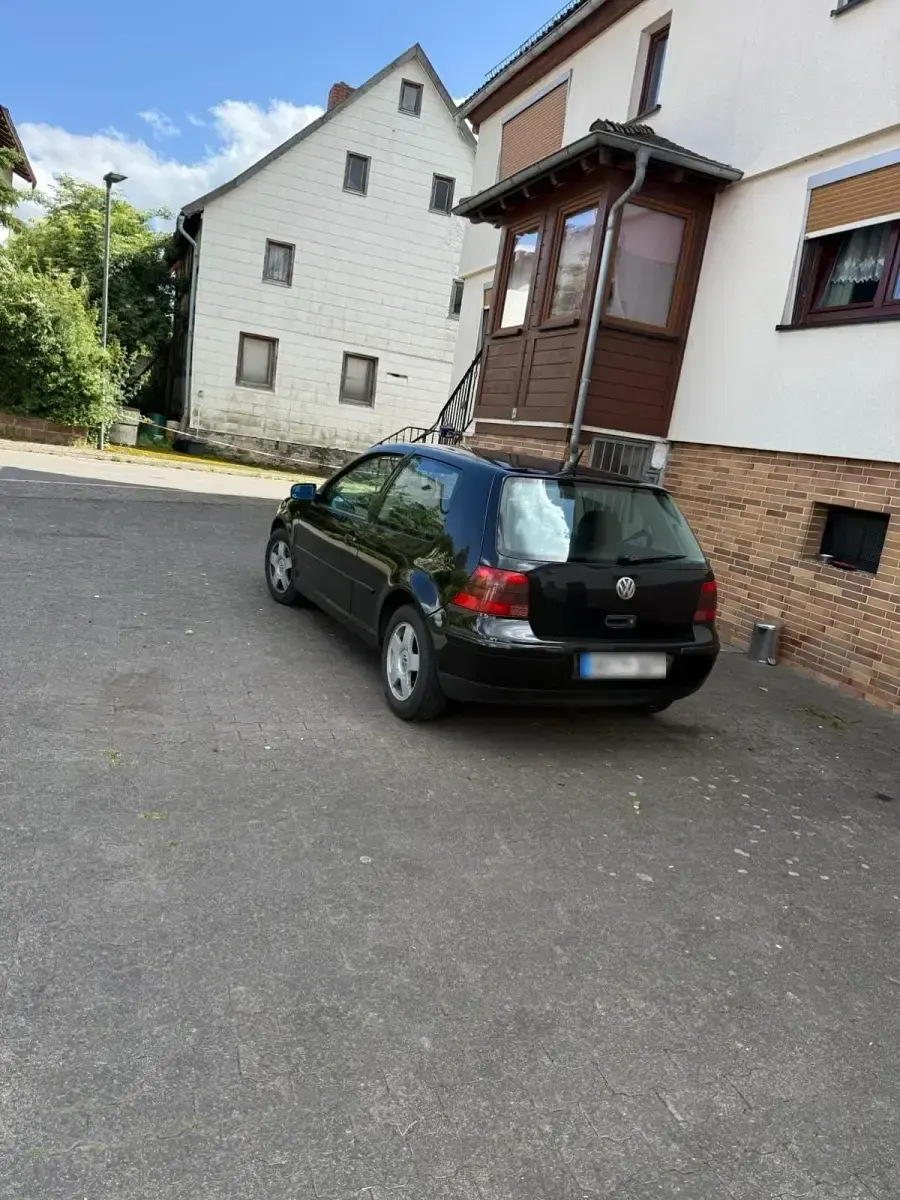 Gebraucht VW Golf IV 130 PS (95 kW) 1998 Schwarz Kleinwagen