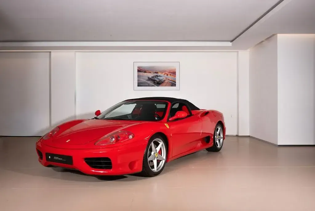 Gebraucht Ferrari 360 400 PS (294 kW) 2003 Rot Cabrio