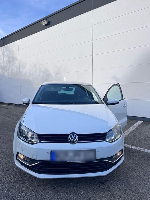 Gebraucht VW Polo 90 PS (66 kW) 2017 Weiß Kleinwagen