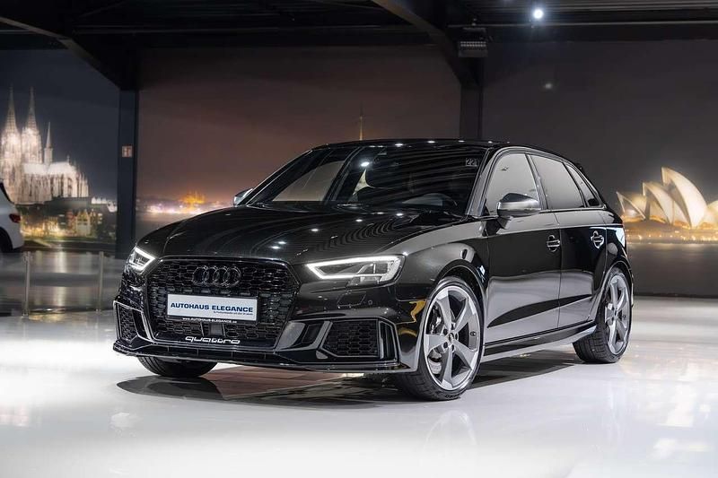 Pantherschwarz kristall Gebraucht 2020 Audi RS3 Sportback Kleinwagen | 41.980 € (Fairer Preis) - Bild 1/4