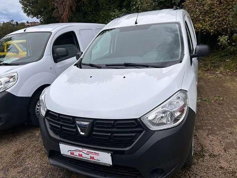 Gebraucht Dacia Dokker 102 PS (75 kW) 2019 Weiß Van / Kleinbus