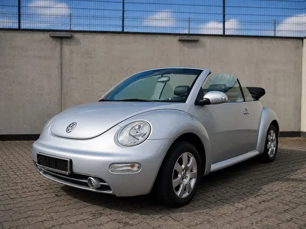 Gebraucht VW New Beetle 102 PS (75 kW) 2004 Silber Kleinwagen